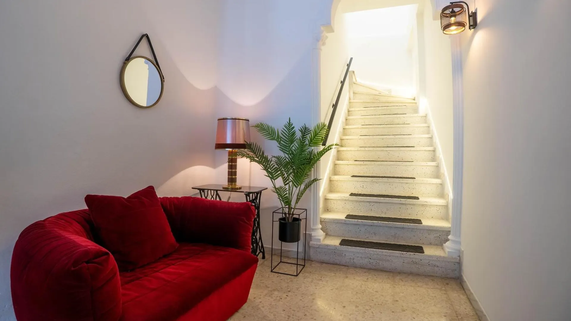 Homestay Novaotel Malaga