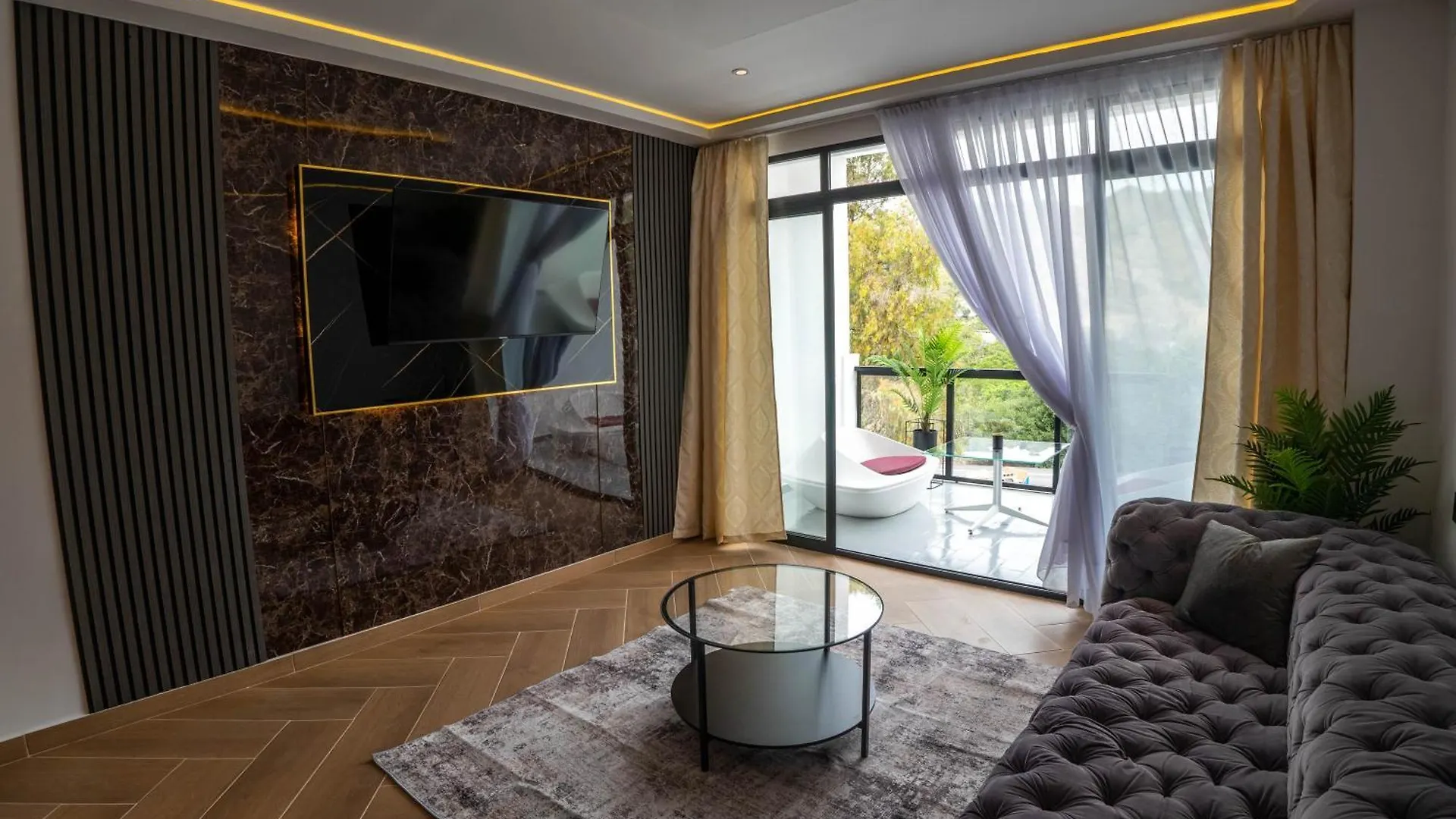 Homestay Novaotel Malaga